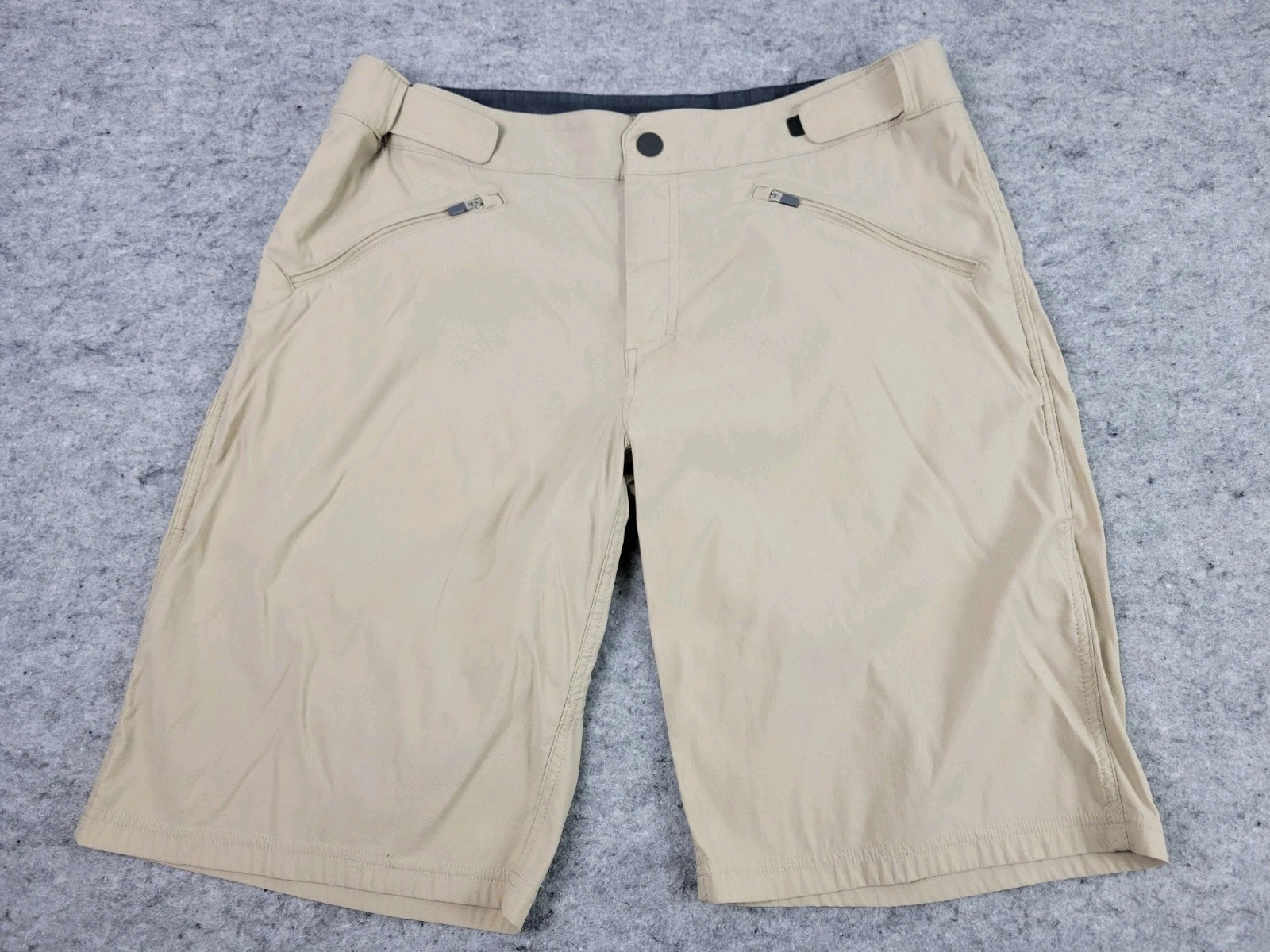 Icebreaker Merino Mens Persist Shorts Large Tan Beige Wool Blend Hiking Gorpcore