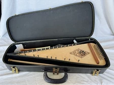 Bowed Psaltery By Dave Lucas With Bow And Case
