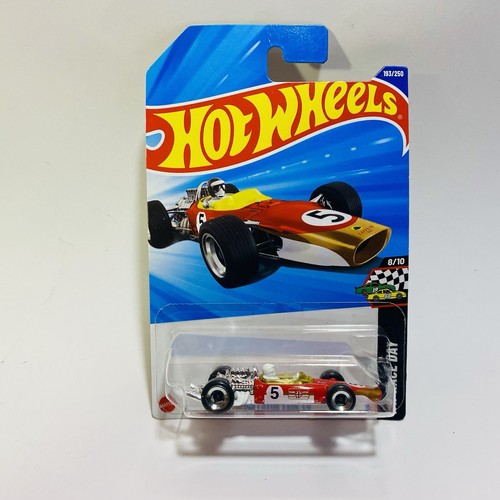 Hot Wheels 1:64 Lotus Type 49 Formula E Gen3 HW-4-Trac HW Race Day Free Post - Picture 12 of 22