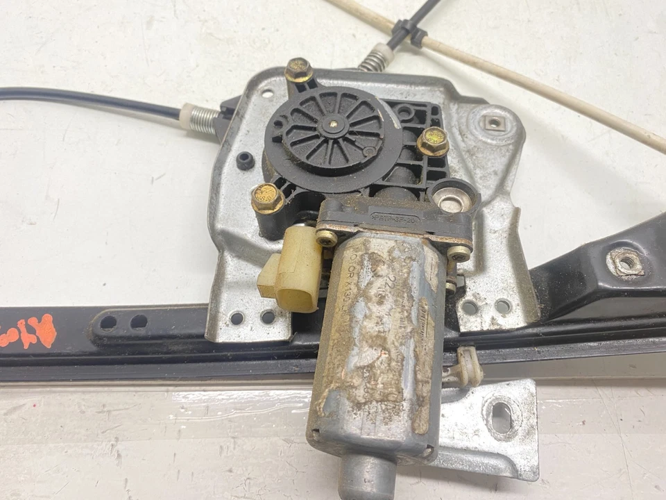 1999-2005 PONTIAC GRAND AM ПЕРЕДНИЙ ЛЕВЫЙ СТЕКЛОПОДЪЕМНИК С ДВИГАТЕЛЕМ OEM, 125-03004 - Изображение 4 из 4