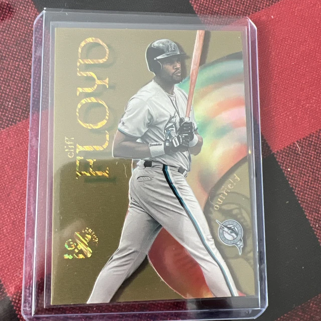 1999 EX Essential Credentials Future Gold Cliff Floyd 40/45 $$
