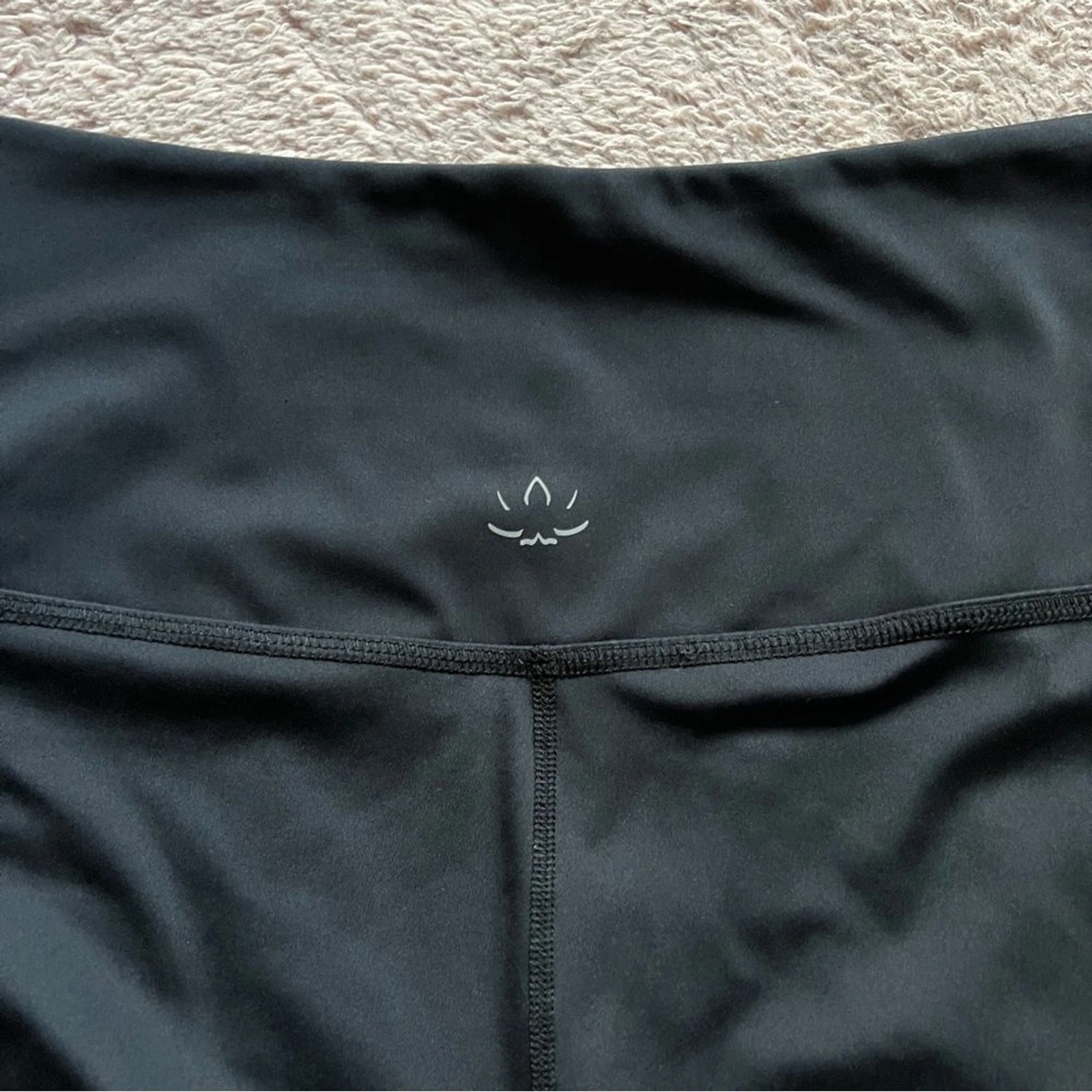 beyond-yoga athletic workout leggings