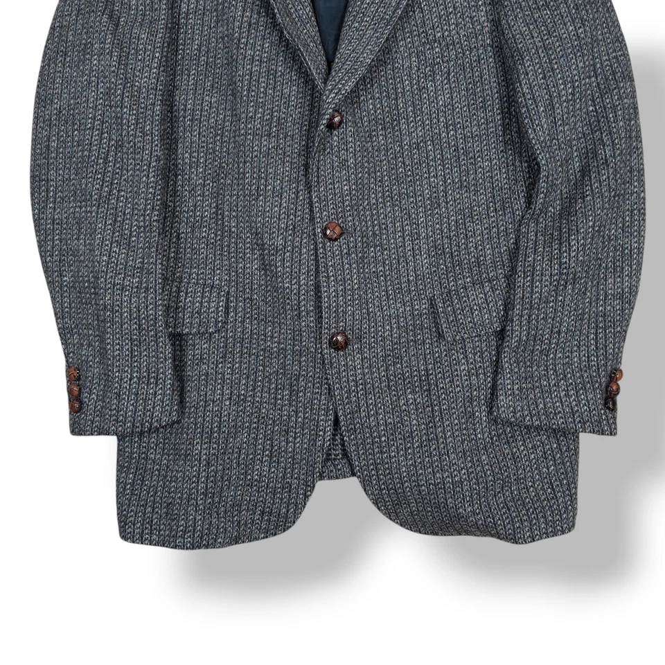 Vintage Harris Tweed Herringbone Blazer 40R Brown Scottish Wool Sport Coat - Image 3 of 4