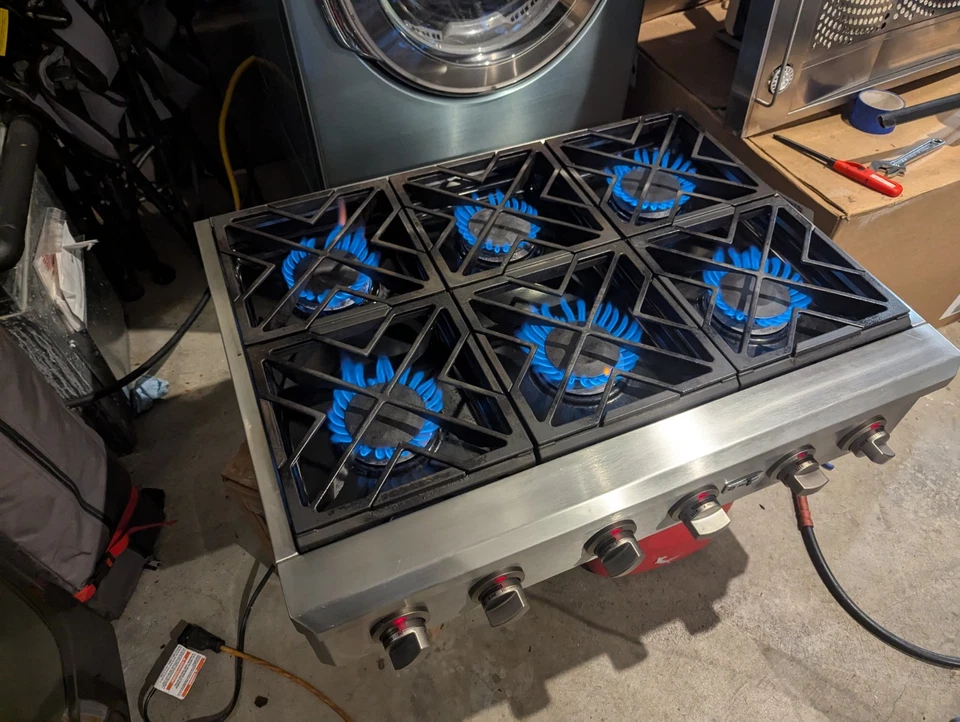 COOKTOP GE MONOGRAM PROFESSIONAL SERIES ZHU366NP1SS 36" ALCANCE A GÁS NATURAL - Imagem 4 de 4