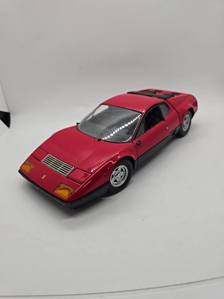 Ferrari 512BB Berlinetta Boxer rojo 1/18 Kyosho 1976 buen estado Foto 2 de 4