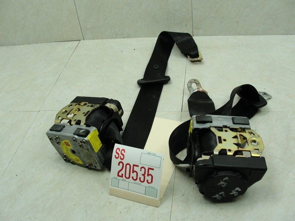 Cinturón de seguridad trasero lado conductor pasajero Audi A6 1998-2004 sedán OEM Foto 2 de 4