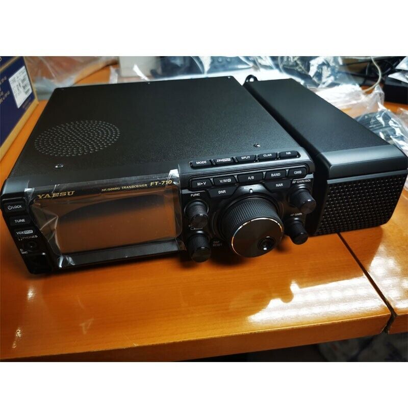 FT-710 AESS HF/50MHz Band 100W Compact SDR Transceiver 100 FT-710 AESS HF/50MHz Band 100W Compact SDR Transceiver 100