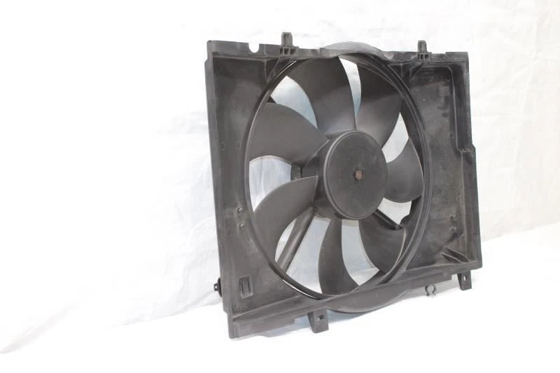 Chrysler Crossfire ZH 2005 cupé #272 ventilador de refrigeración del radiador Foto 2 de 4