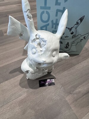 Купить daniel arsham x pokmon x 2g key charm new japan limited
