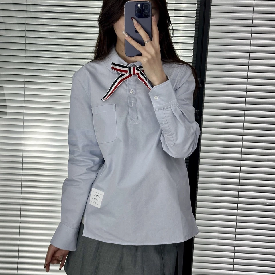 Nueva Camisa Informal Thom Browne Para Mujer Primavera/Otoño Clásica Lazo Con Cordones Rayas Foto 4 de 4
