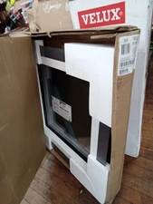 Velux Fixed Skylight QPF Tempered Low E3 30 1/2 X 30 1/2" Fits Rough Opening