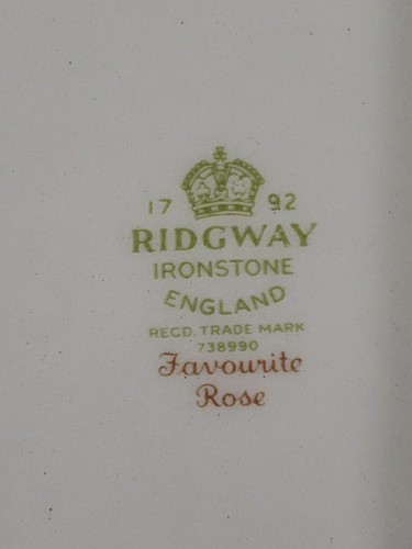 Ridgway FAVOURITE ROSE 9" Round Serving Dish Yellow Roses Swirled Rim Ironstone - Picture 7 of 13
