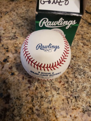 LUIS GONZALEZ ARIZONA DIAMONDBACKS SIGNED RAWLINGS BASEBALL - Picture 2 of 6