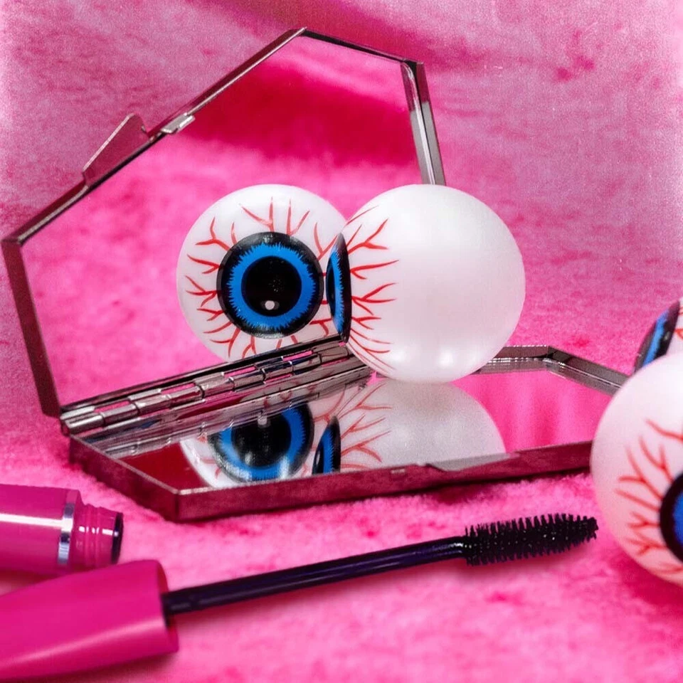 Espelho de maquiagem compacto Kreepsville 666 caixão gótico Elvira criatura vampira novo com etiquetas - Imagem 2 de 4