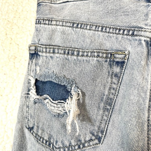 &Denim H&M Jeans Boyfriend Low Waist Button Fly Ripped And Distressed Size 2 - Picture 11 of 16