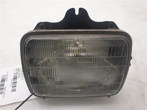 89-95 TOYOTA PICKUP PASSENGER SIDE FRONT RIGHT HEADLIGHT ASSEMBLY - Picture 2 of 12