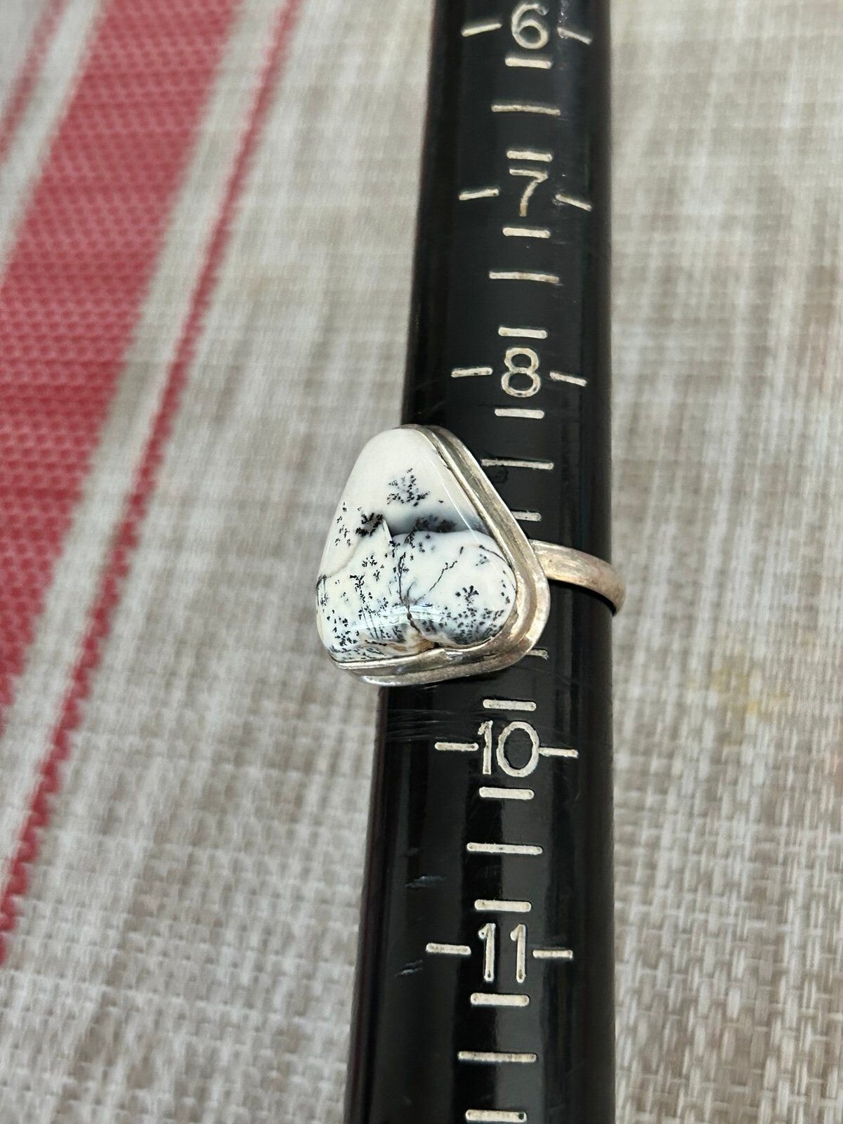 Silver White Ring - image 6