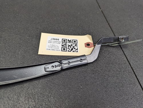 Front Right Windshield Wiper Arm 2015 Jeep Cherokee 2014 2016 2017 2018 - Picture 9 of 11