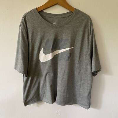 Nike SB T-shirt Womens Large Gray Cropped Cut Off Skater Punk Crew Neck Tee 