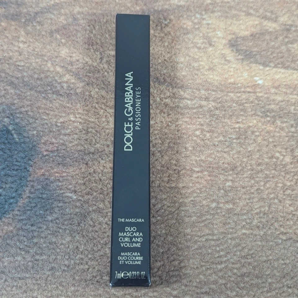 Máscara de pestañas Dolce & Gabbana Passioneyes Duo Curl Volume Terra 2,07 oz Foto 3 de 4