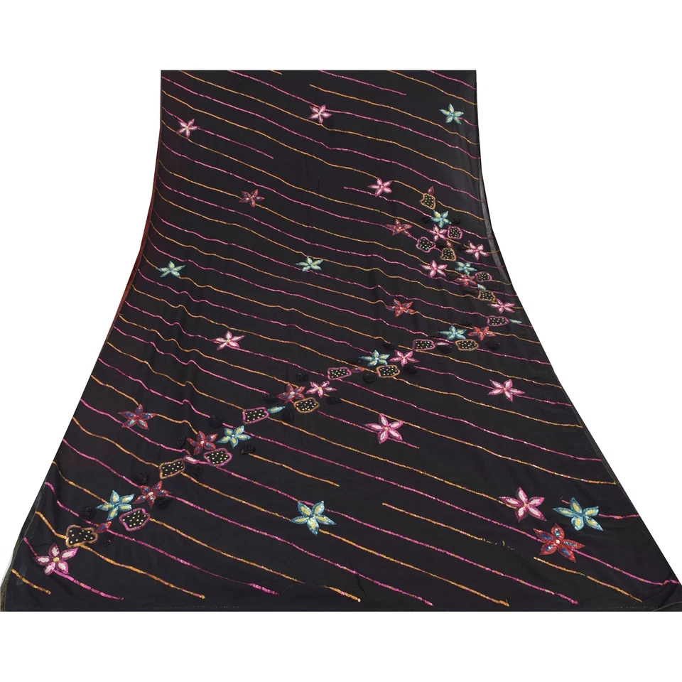 Saris negros de colección Sánskriti seda pura cuentas de mano lentejuelas sari tela artesanal de 6 yardas Foto 3 de 4