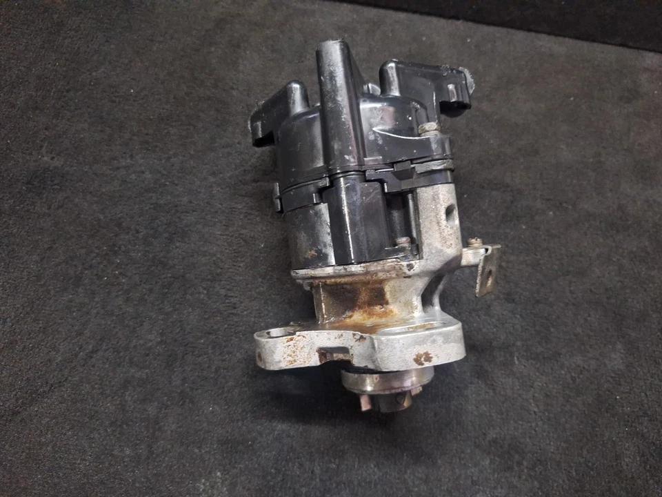 Distribuidor de encendido Mazda 323 1.4 Foto 3 de 3