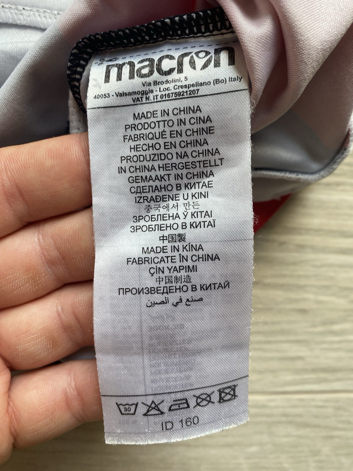 Foto 15 di 17