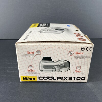 Nikon COOLPIX 3100 14.0MP 5x Digital Camera - Silver w Box