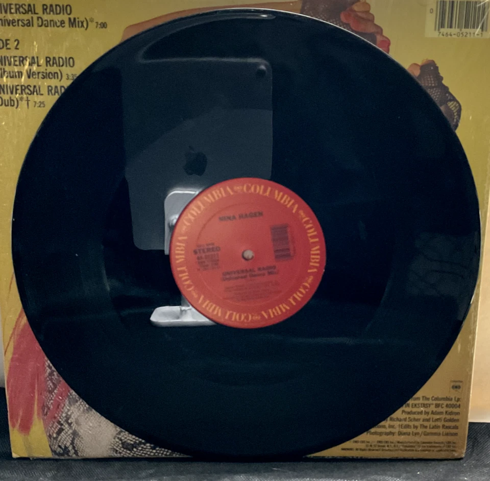A76 Nina Hagen: Universal Radio, 1985 Columbia 44 05211 - Synth Pop, New Wave LP Foto 3 de 4