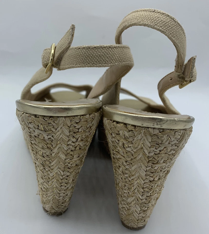 Alpargata cuñas Tahari talla 8,5 M TAYLOR doradas brillantes fibras metálicas Foto 4 de 4