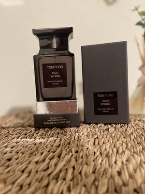 Tom Ford Oud Wood Eau de Parfum Spray 3.4 oz 100ml Unisex   New Sealed Authentic