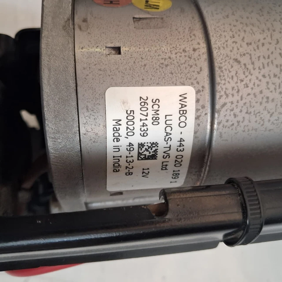 09-20 Rolls-Royce Ghost BOMBA DE SUMINISTRO DE AIRE FABRICANTE ORIGINAL USADA-6850319 Foto 2 de 4