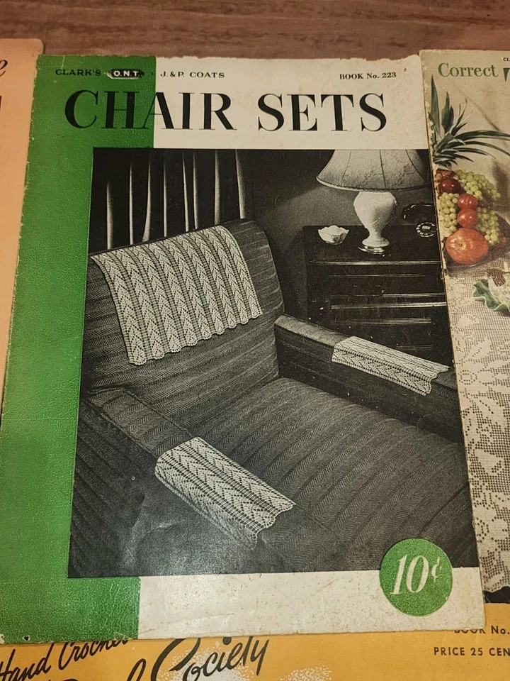 Vintage Lot CROCHET KNIT BEDSPREADS Pattern Books Magazines - Image 3 of 4