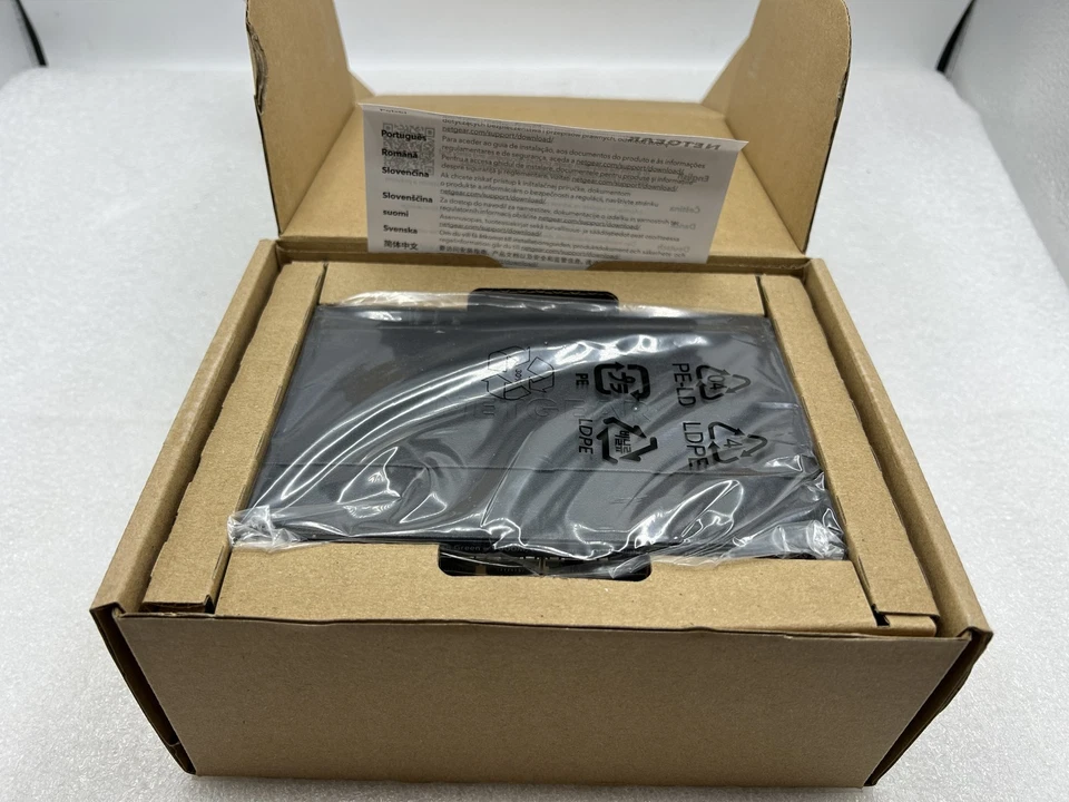 NEW Netgear GS308E GS308E-400NAS Ethernet Switch - 8 Ports Manageable Gigabit - Image 2 of 4