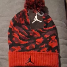 Cappello Jordan Jumpman Pom Beanie rosso nero mimetico geometrico/digitale taglia unica