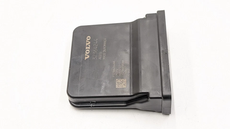 VOLVO XC60 MK2 BLUETOOTH CONTROL MODULE ECU 32364244 2024 - Image 4 of 4