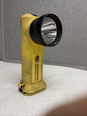 Streamlight Survivor Flashlight Yellow Black Durable Plastic Emergency Light