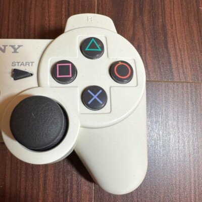 PlayStation 3 (160GB) クラシック・ホワイト 5655622001.jpg