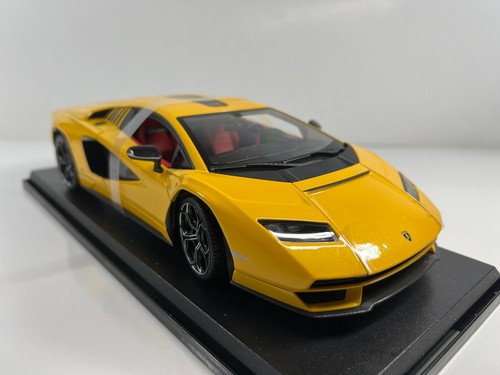 1/18 MAISTO LAMBORGHINI COUNTACH LPI 800-4 YELLOW DIECAST MODEL - Picture 6 of 10