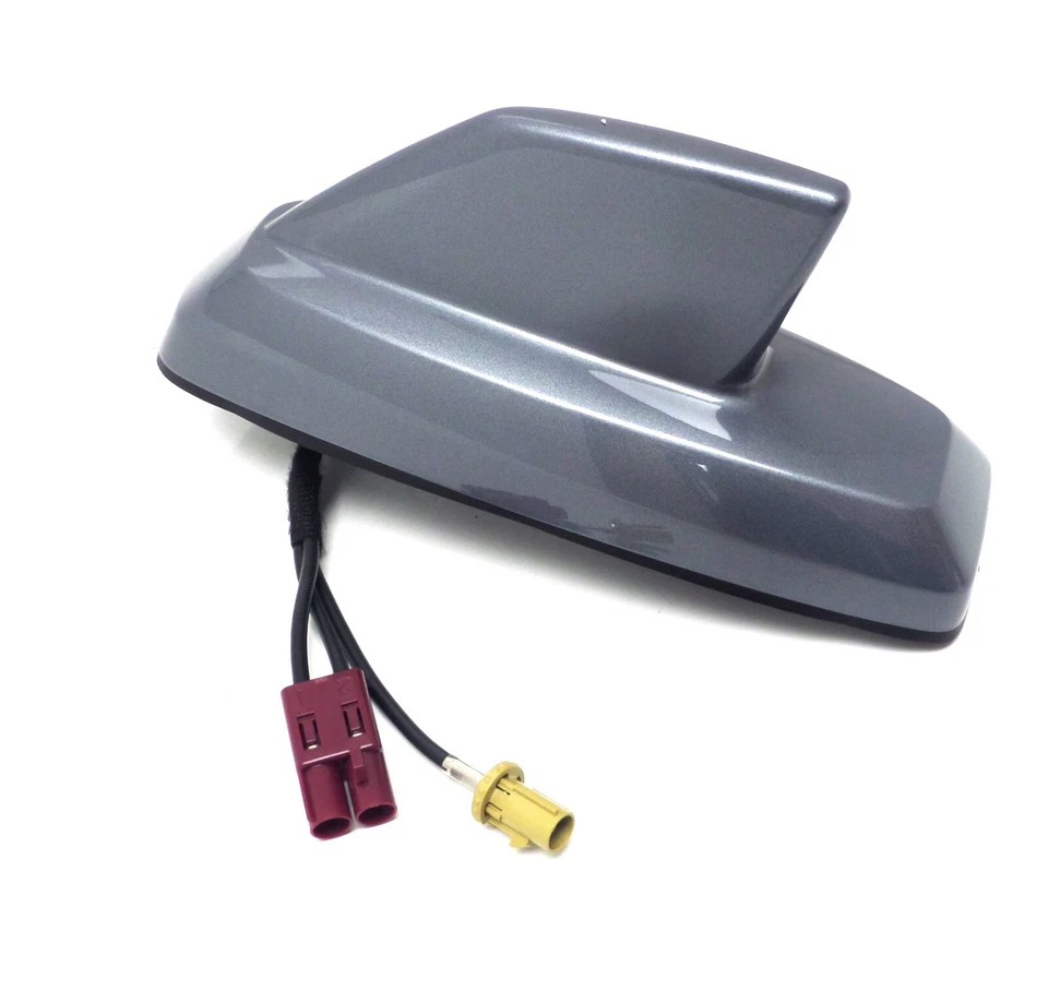 Overcast Metallic Satellite Navigation Antenna 2015 to 2020 Escalade Tahoe Yukon - Image 2 of 4