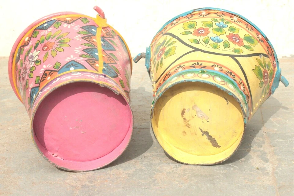 Vintage Handmade Iron Bucket Antique Primitive Garden Decor Bonfire Pail - Image 2 of 4