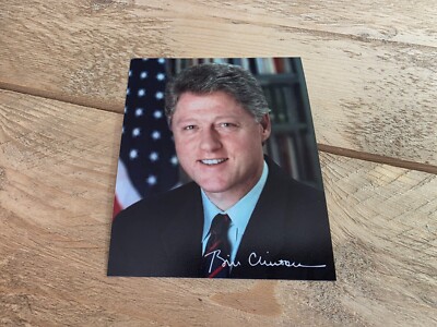 BILL CLINTON Repro-Autogramm -ca. 10x13 (873)