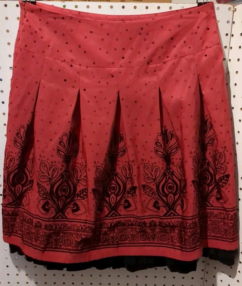 Falda Boho Apt 9 Petites Roja Negra Floral Talla 10P Foto 2 de 4