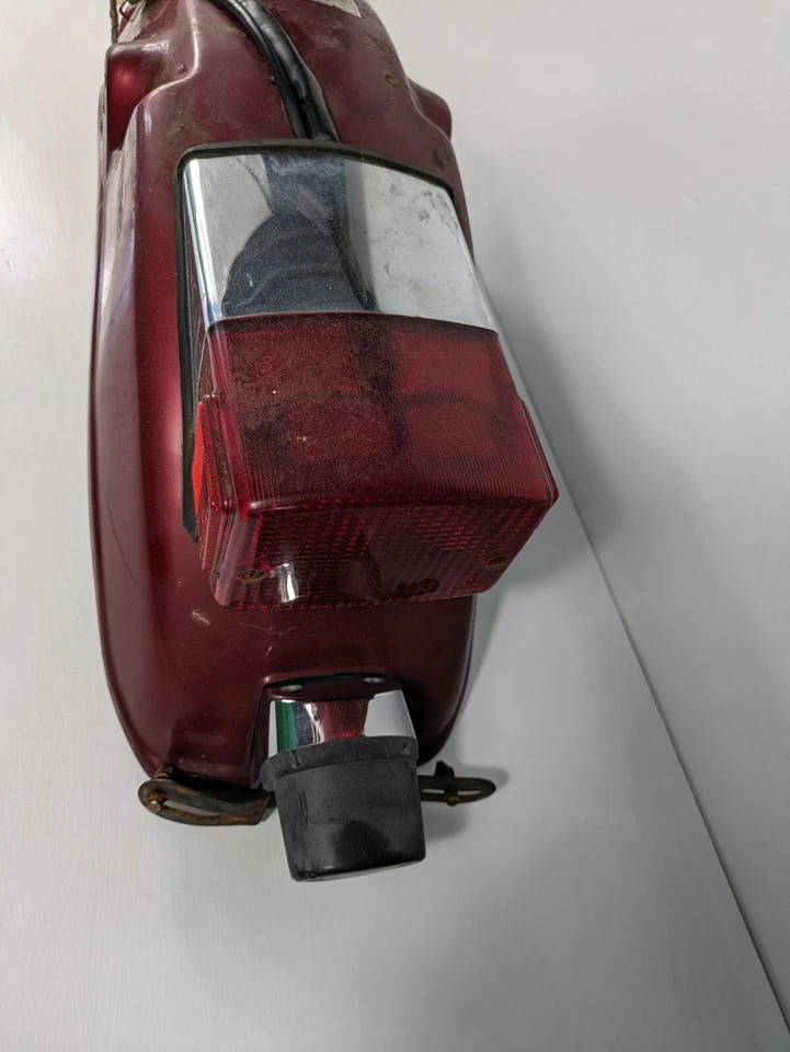 Luz trasera guardabarros Kawasaki Vulcan 750 Foto 3 de 4