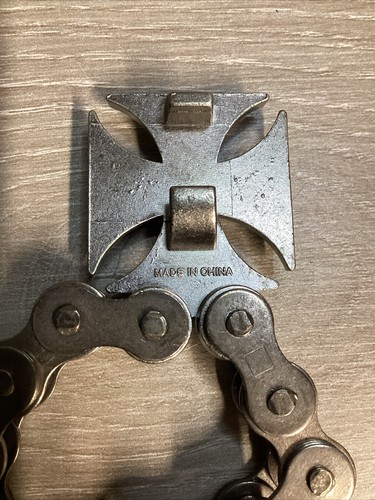 West Coast Choppers Iron Cross Bottle Opener Motorcycle Chain Link 4 inch - Bild 5 von 5