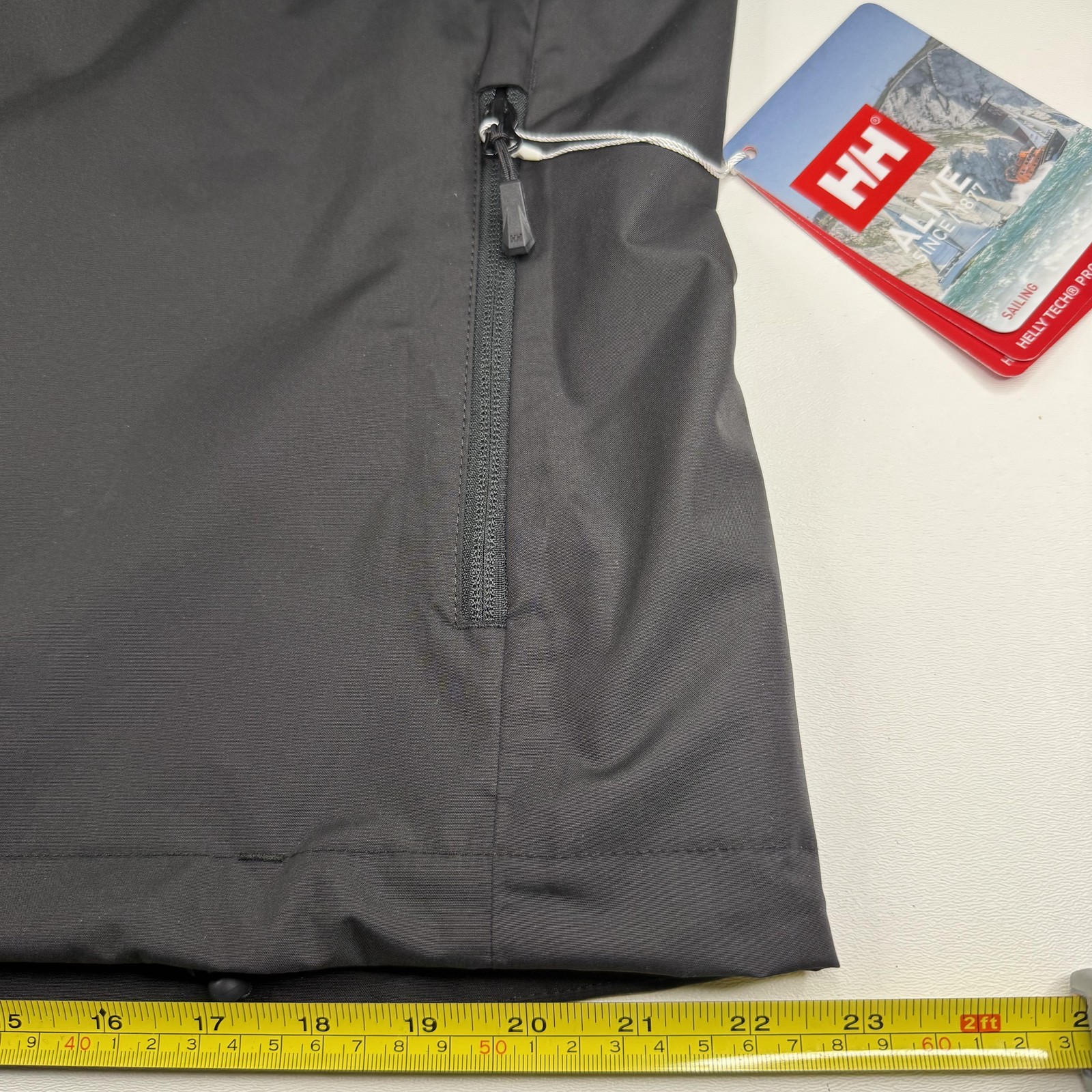 Helly Hansen Crew Vest 2.0 Mens Large Black Helly Tech Sailing Waterproof Gear