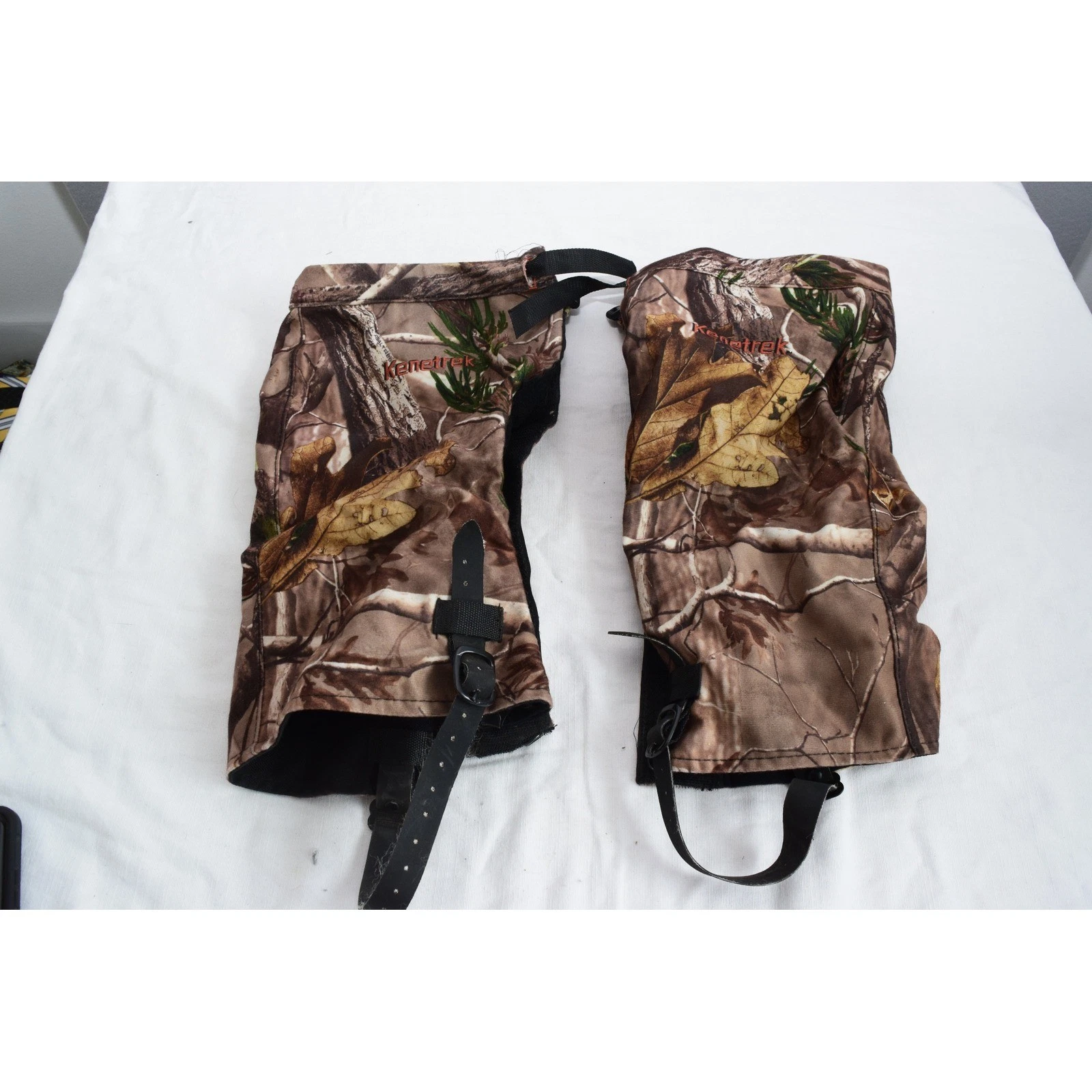 Kenetrek Hunting Gaiters Large Camo Realtree AP Waterproof Hiking Mens Gear