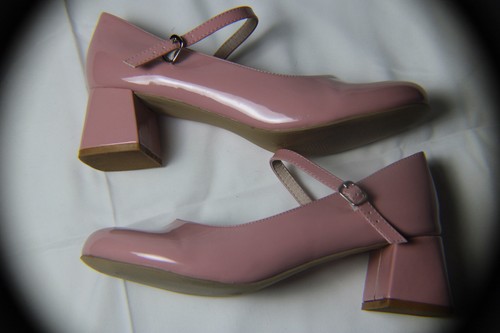 SHEIN Pink Patent Leather Mary Jane Block Heel Ankle Strap Women's Shoes Size 9 - Picture 1 of 5
