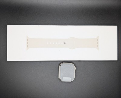 NEW-Apple Watch SE (3rd Gen) 40mm GPS Starlight S/M Starlight Sport Band.~3WM~