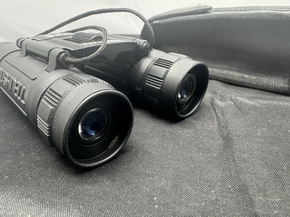 Bushnell 10x25 Dcf 304 Feet Thousand Yards Binoculars And Case - Image 4 of 4